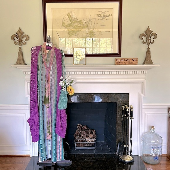 Scandinavian Violet Purple Euro Wrap Open Knit Slouchy Pocket Artisan Corner NEW - Picture 6 of 16